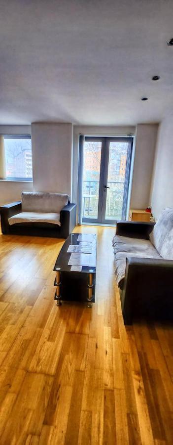 Shared Apartment - Walking From Leeds City Center Luaran gambar