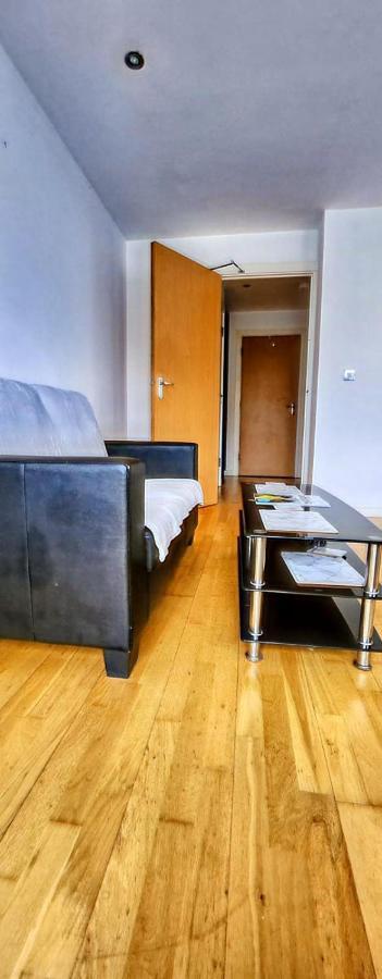 Shared Apartment - Walking From Leeds City Center Luaran gambar